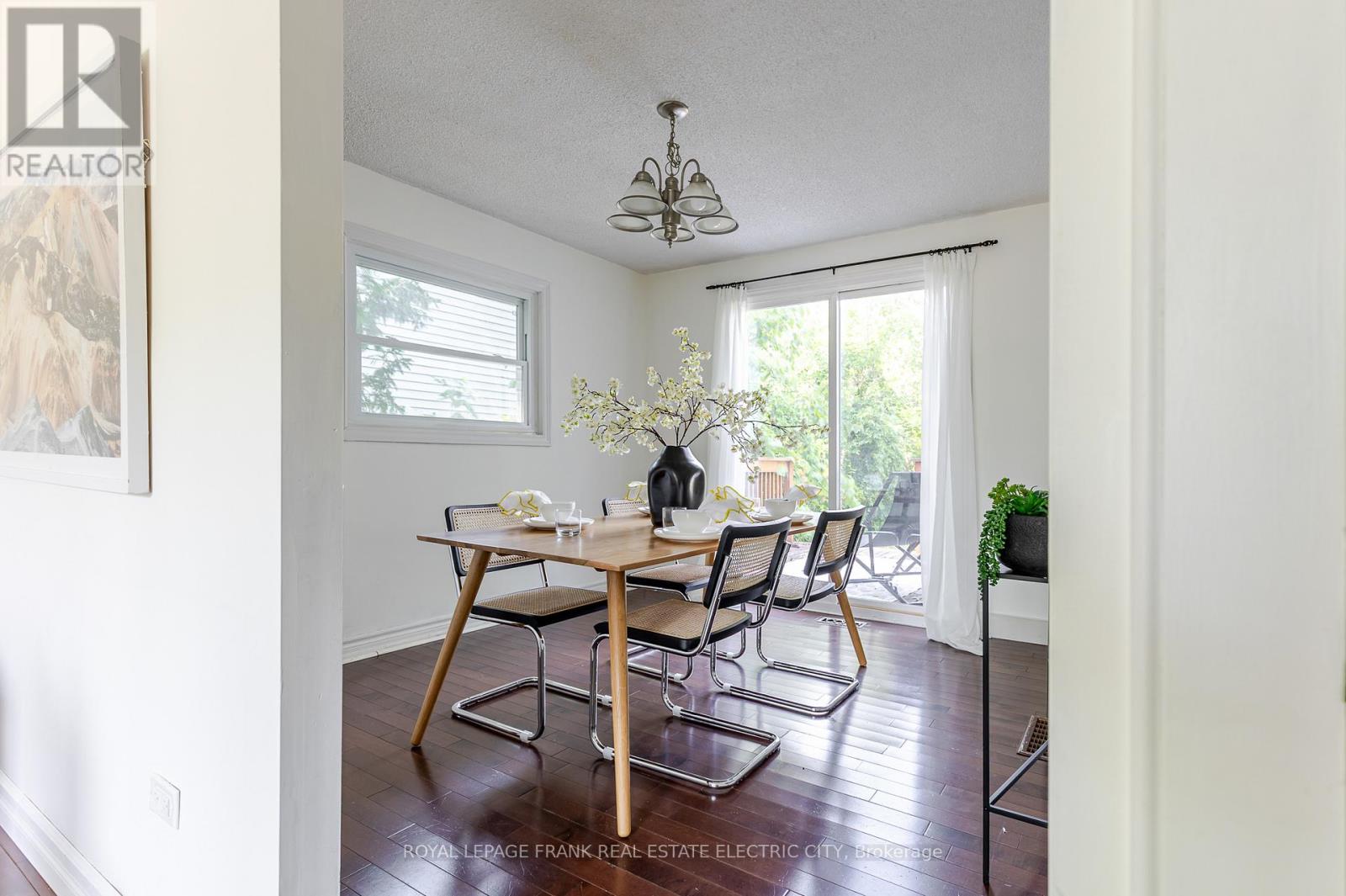 130 Hazlitt Street, Peterborough, Ontario  K9H 1L5 - Photo 13 - X12404051