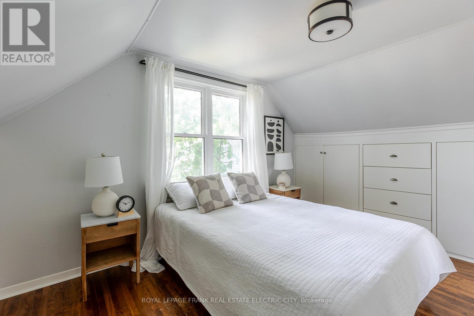 130 Hazlitt Street, Peterborough, Ontario  K9H 1L5 - Photo 32 - X12404051