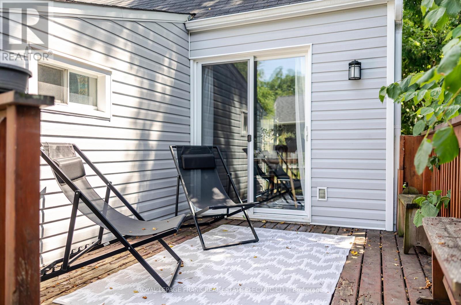130 Hazlitt Street, Peterborough, Ontario  K9H 1L5 - Photo 40 - X12404051