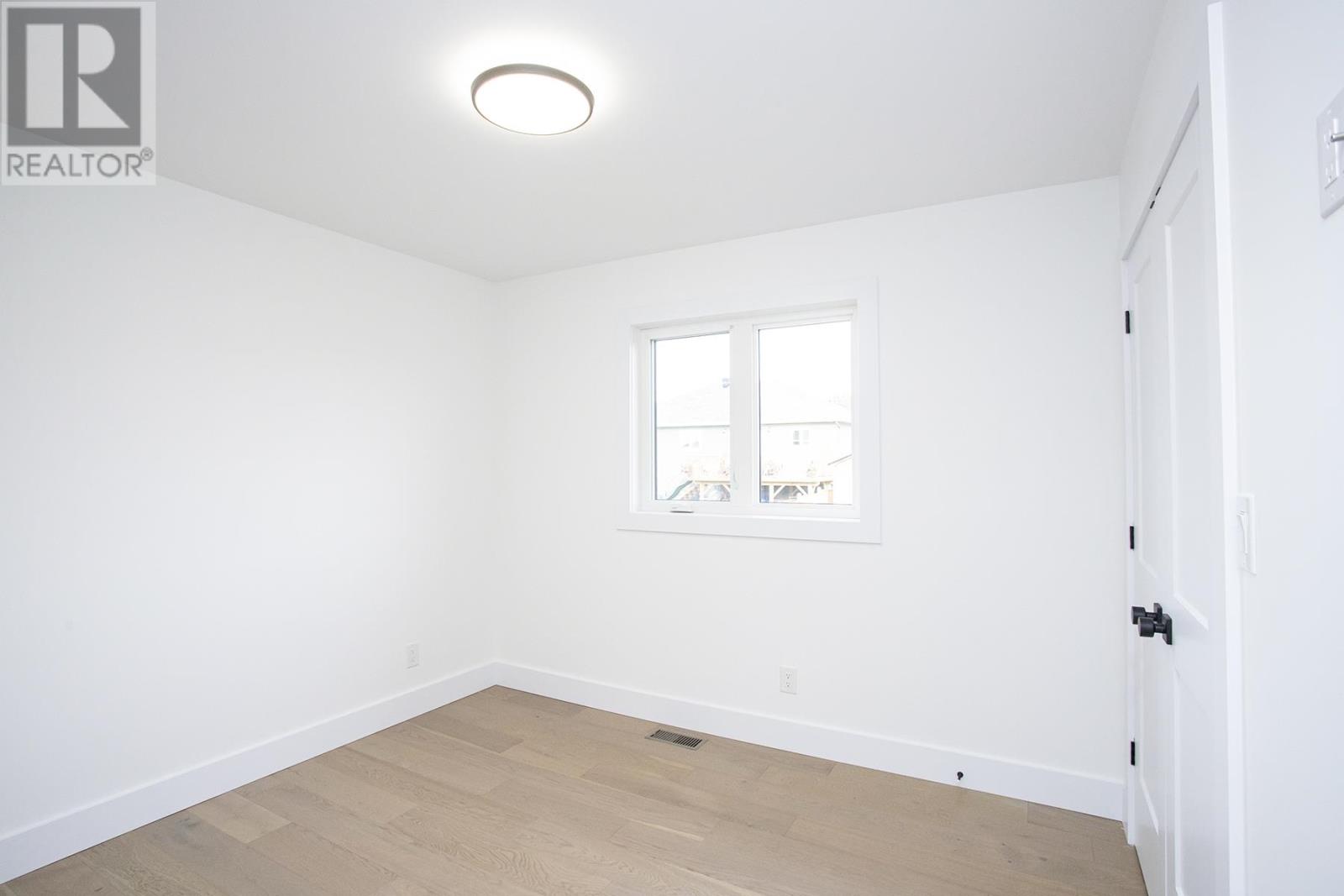 7 Noah Dr, Sault Ste. Marie, Ontario  P6C 6E6 - Photo 32 - SM252634