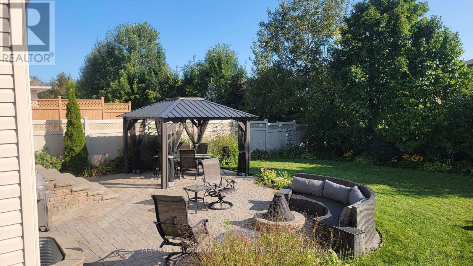 652 Netley Circle, Ottawa, Ontario  K1T 0A4 - Photo 48 - X12404016