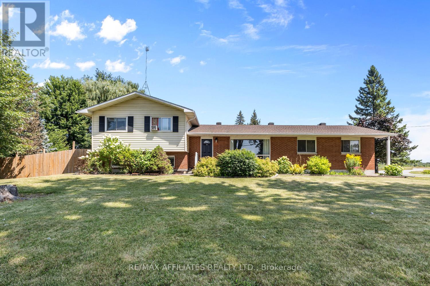 328 KELLY-JORDAN ROAD, montague, Ontario