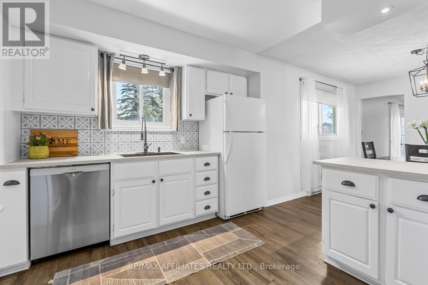 328 Kelly-Jordan Road, Montague, Ontario  K7A 4S7 - Photo 18 - X12404089