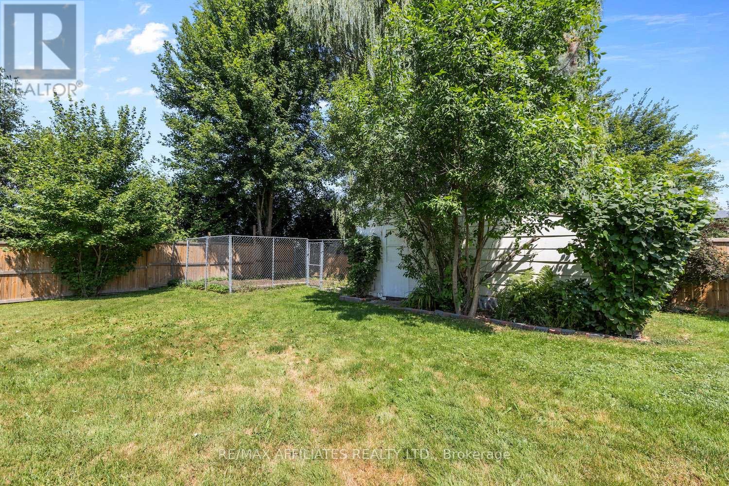 328 Kelly-Jordan Road, Montague, Ontario  K7A 4S7 - Photo 45 - X12404089