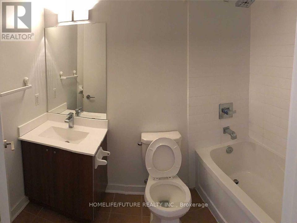 1704 - 5740 Yonge Street, Toronto (Newtonbrook West), Ontario  M2M 0B1 - Photo 14 - C12403919