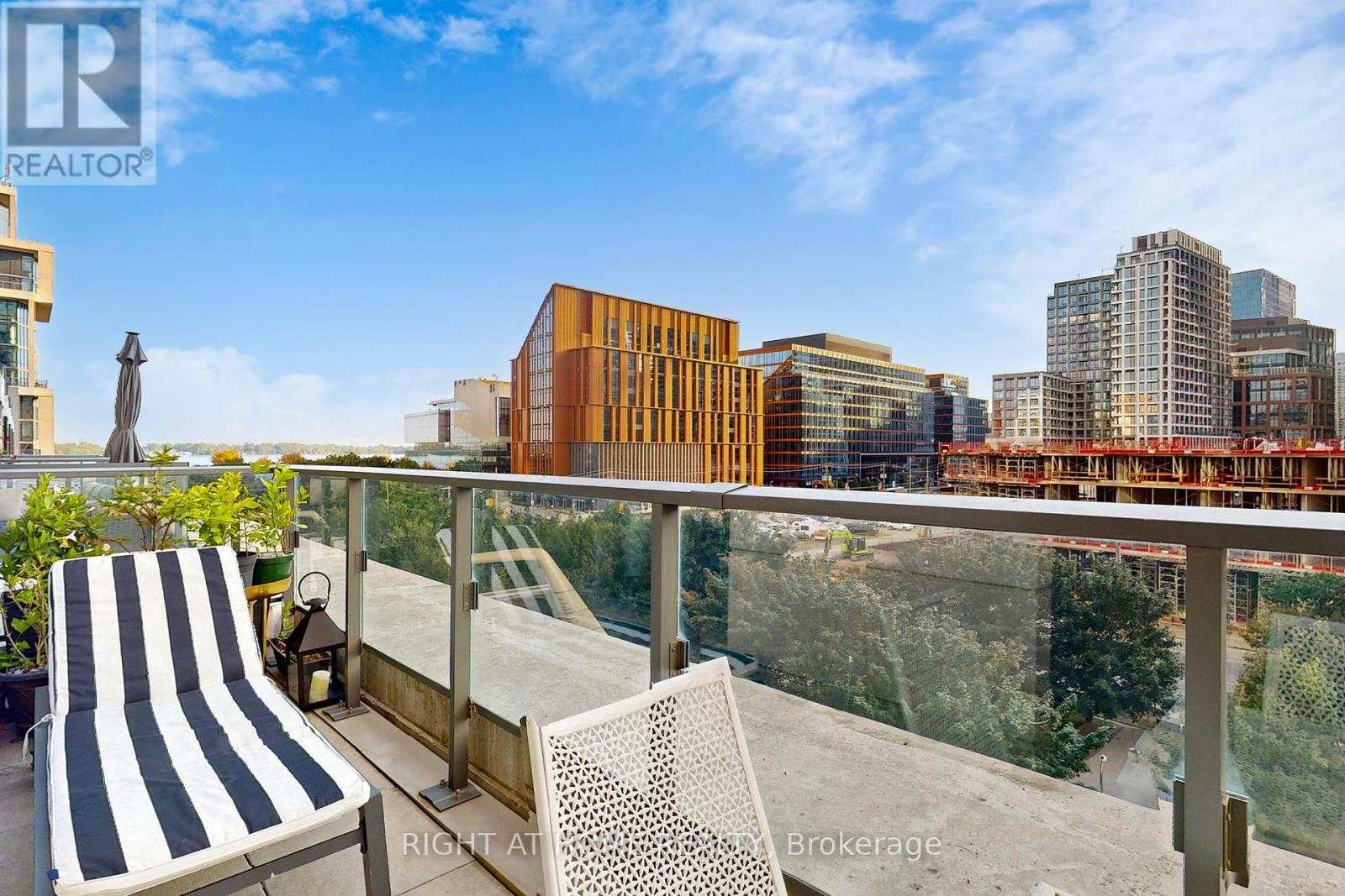 401 - 12 Bonnycastle Street, Toronto (Waterfront Communities), Ontario  M5A 0C8 - Photo 18 - C12404000