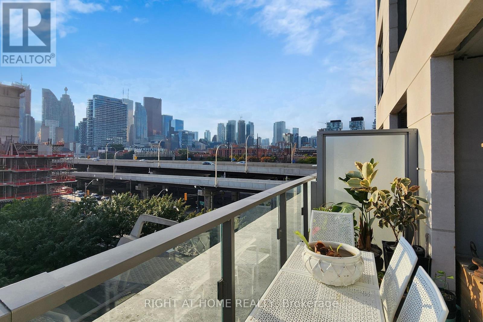 401 - 12 Bonnycastle Street, Toronto (Waterfront Communities), Ontario  M5A 0C8 - Photo 24 - C12404000
