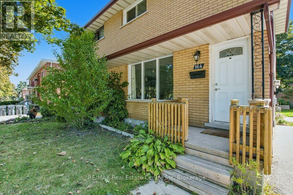 164 Willow Road, Guelph (Junction/onward Willow), Ontario  N1H 1W8 - Photo 3 - X12404024