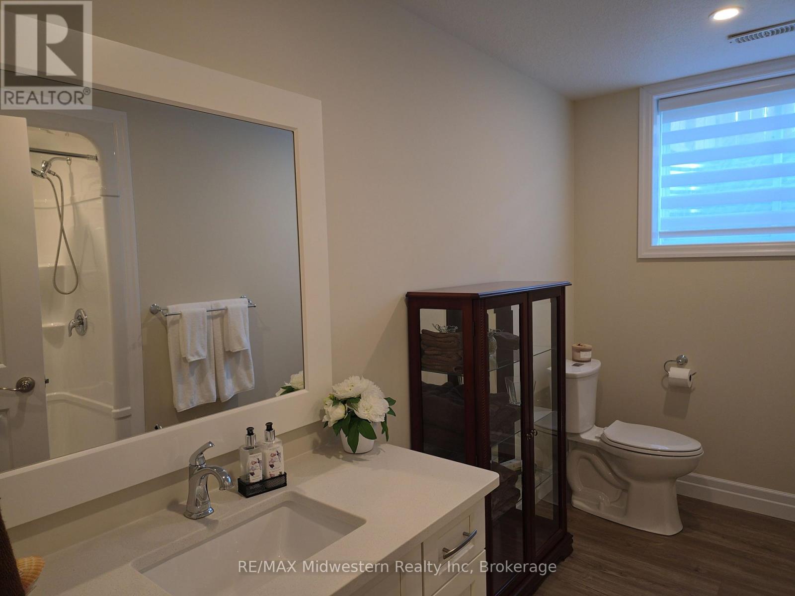 1095 Kincaid Street W, North Perth, Ontario  N4W 0J8 - Photo 21 - X12404053