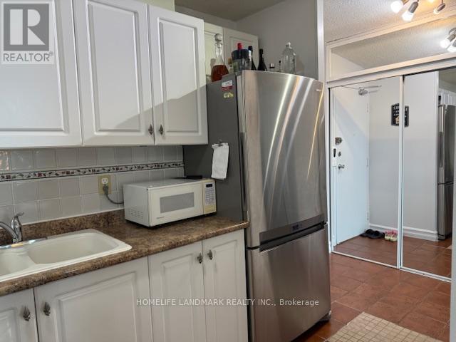 1811 - 15 Torrance Road, Toronto, Ontario  M1J 3K2 - Photo 5 - E12403874