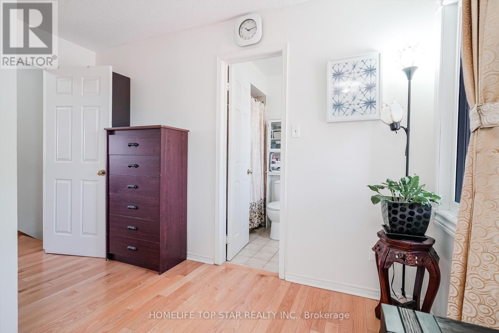 159 Heale Avenue, Toronto, Ontario  M1N 3Y2 - Photo 14 - E12403983