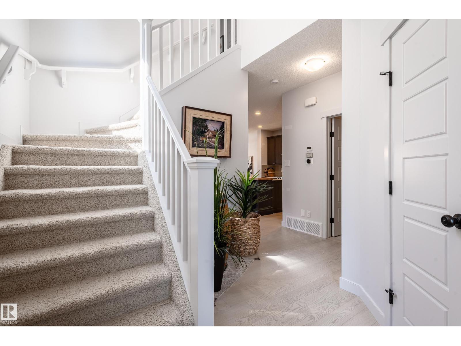 9720 223 St Nw, Edmonton, Alberta  T5T 7B7 - Photo 6 - E4450439