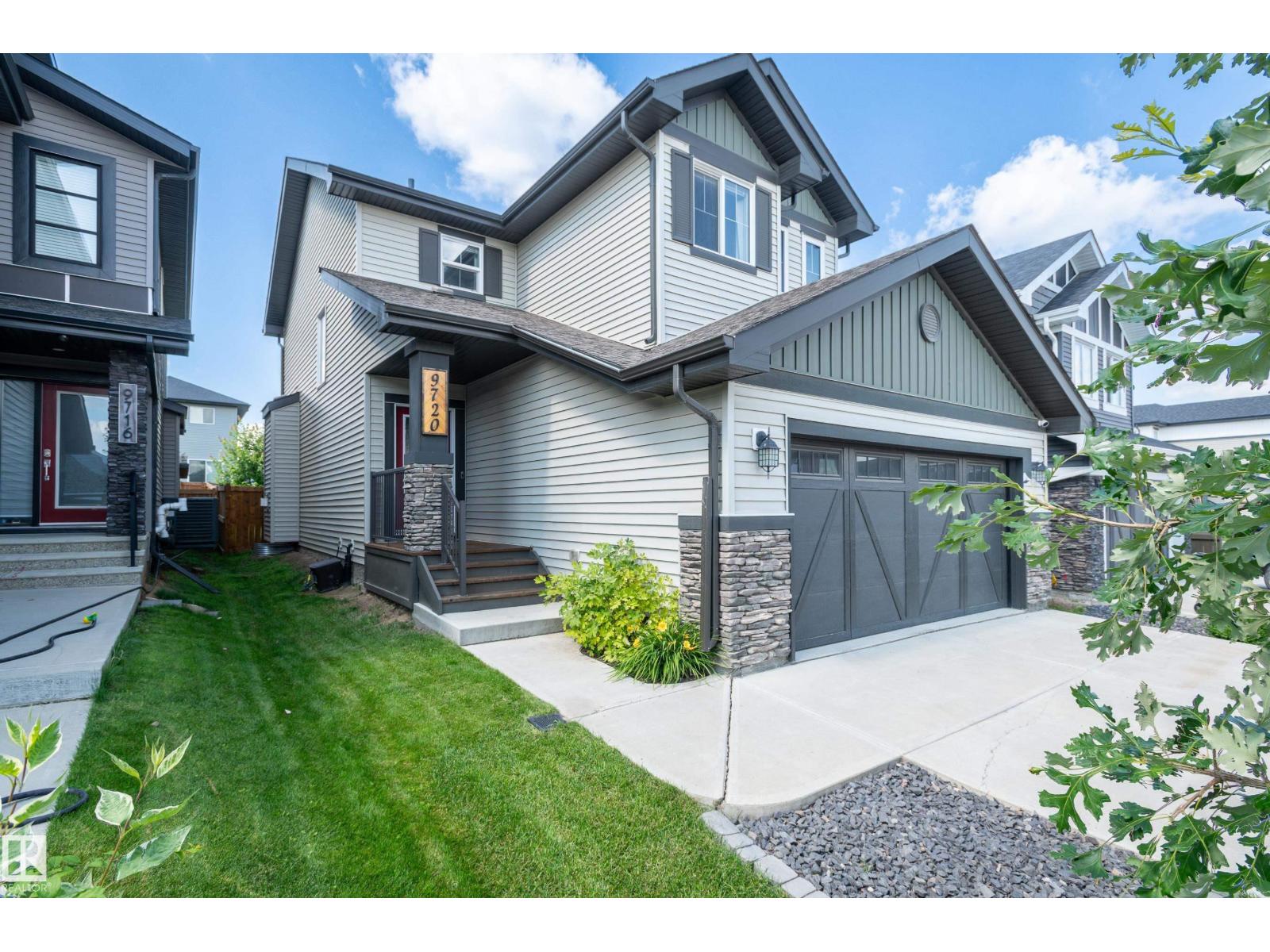9720 223 St Nw, Edmonton, Alberta  T5T 7B7 - Photo 4 - E4450439