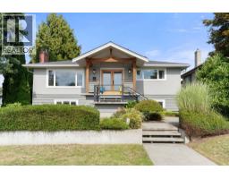 728 E 6TH STREET