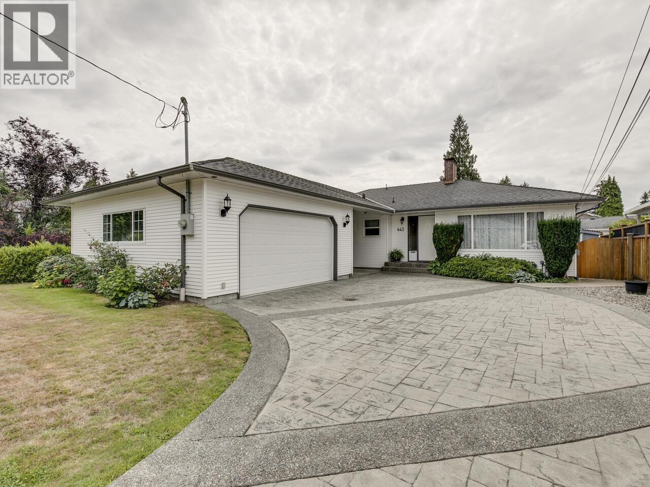 443 GLENCOE DRIVE, Port Moody, British Columbia