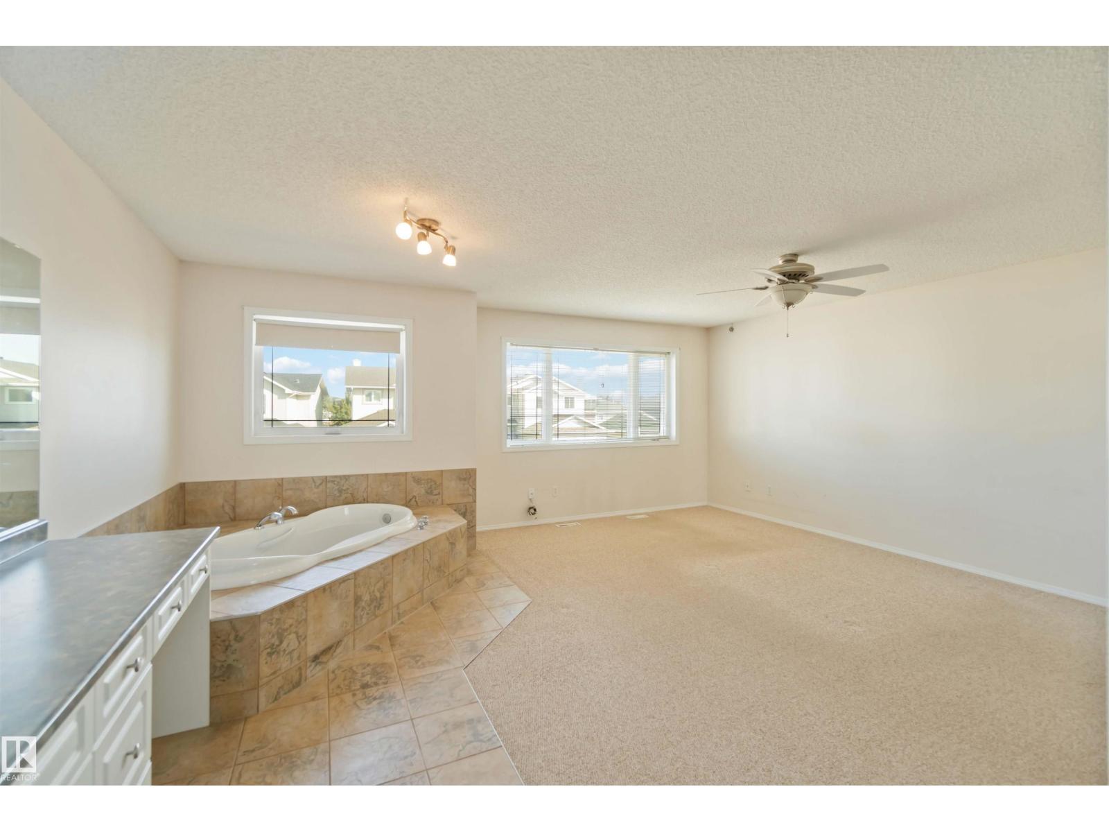 8315 172 Ave Nw Nw, Edmonton, Alberta  T5Z 3M1 - Photo 28 - E4457824