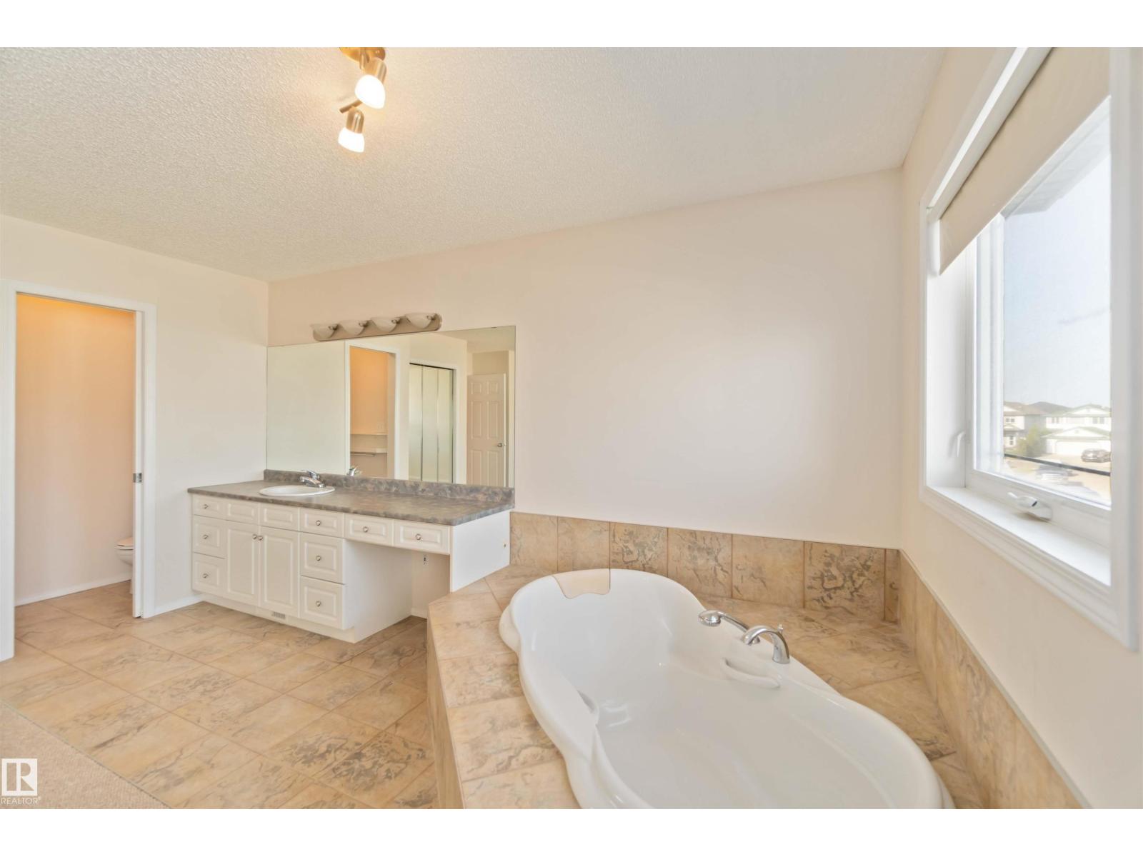 8315 172 Ave Nw Nw, Edmonton, Alberta  T5Z 3M1 - Photo 29 - E4457824