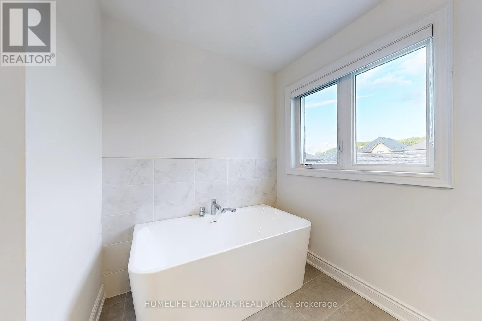 3574 Bur Oak Avenue, Markham (Cornell), Ontario  L6B 1R8 - Photo 28 - N12403890