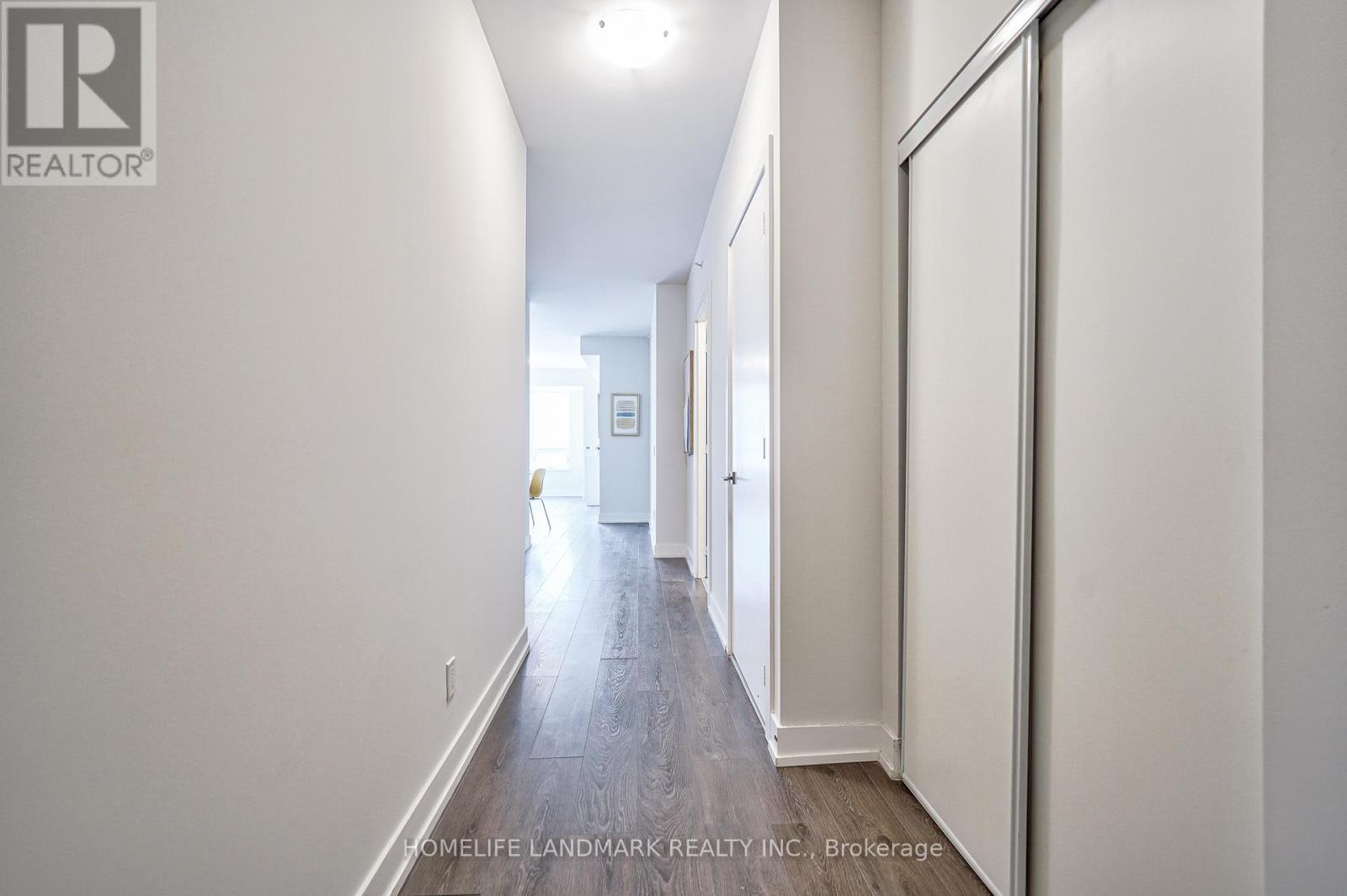 311w - 268 Buchanan Drive, Markham, Ontario  L3R 8G9 - Photo 4 - N12403895