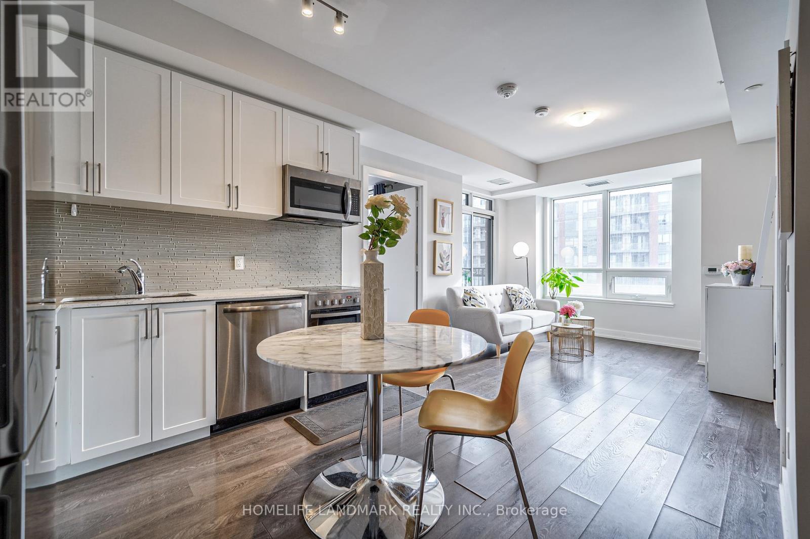 311w - 268 Buchanan Drive, Markham, Ontario  L3R 8G9 - Photo 5 - N12403895