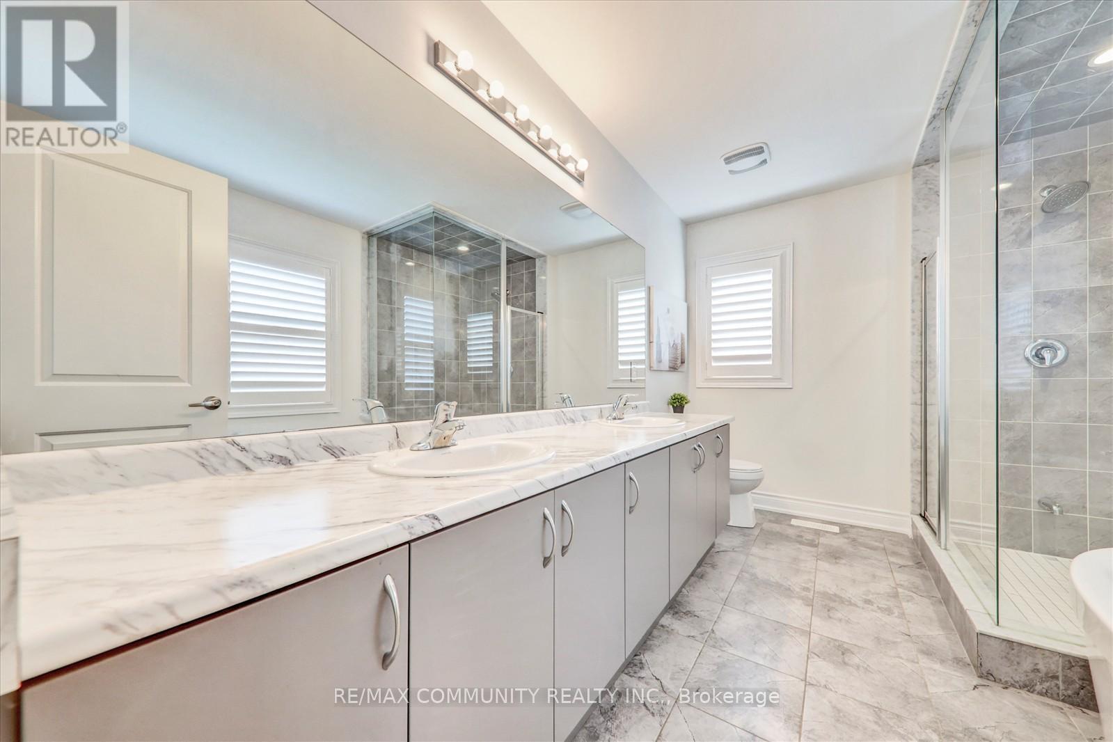 932 Barton Way, Innisfil, Ontario  L9S 0N5 - Photo 30 - N12403957