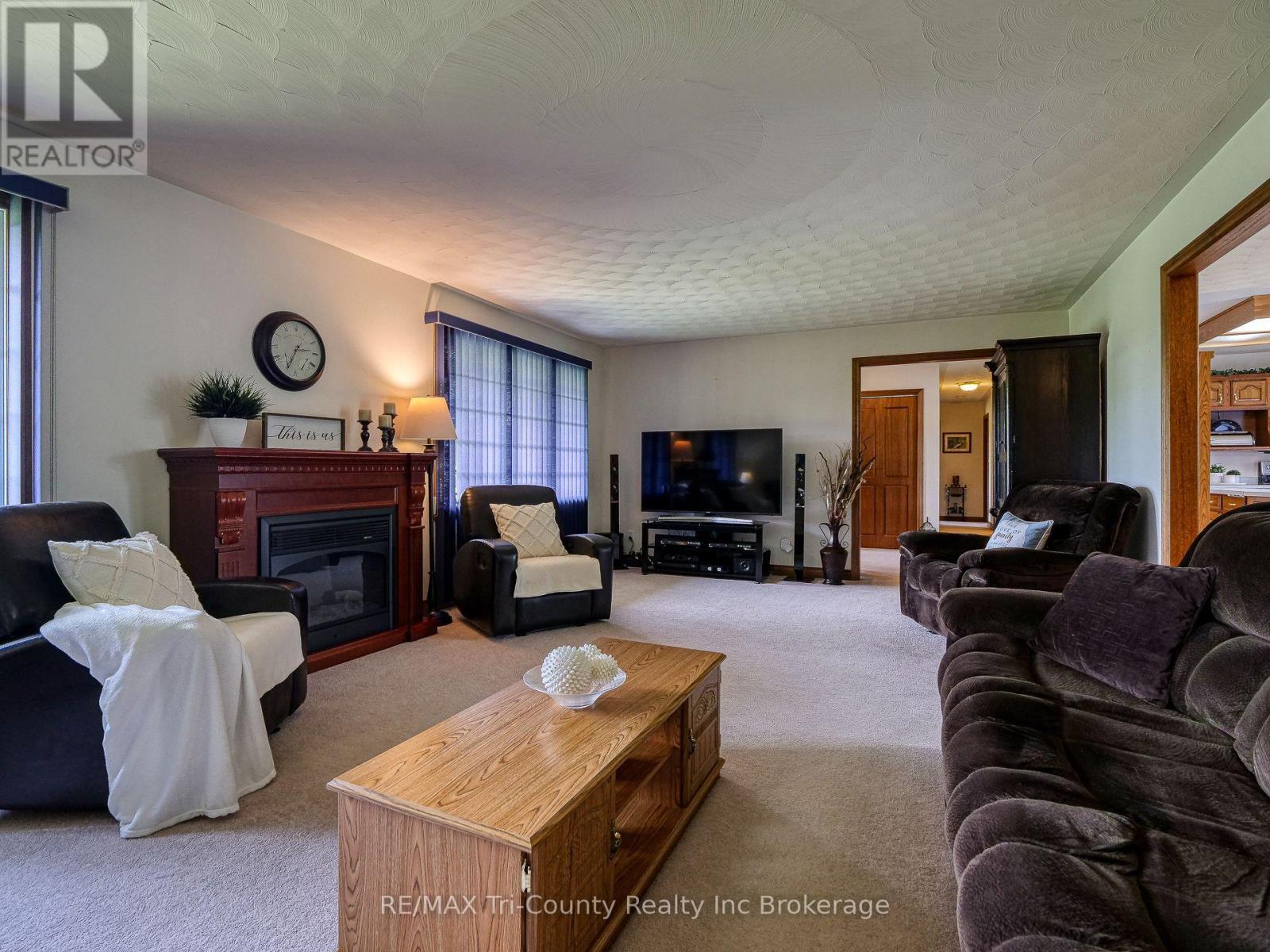 916 Norfolk County Rd 28, Norfolk, Ontario  N0E 1G0 - Photo 14 - X12404060