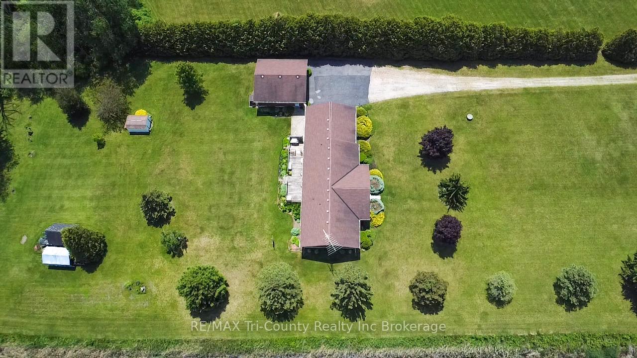 916 Norfolk County Rd 28, Norfolk, Ontario  N0E 1G0 - Photo 4 - X12404060
