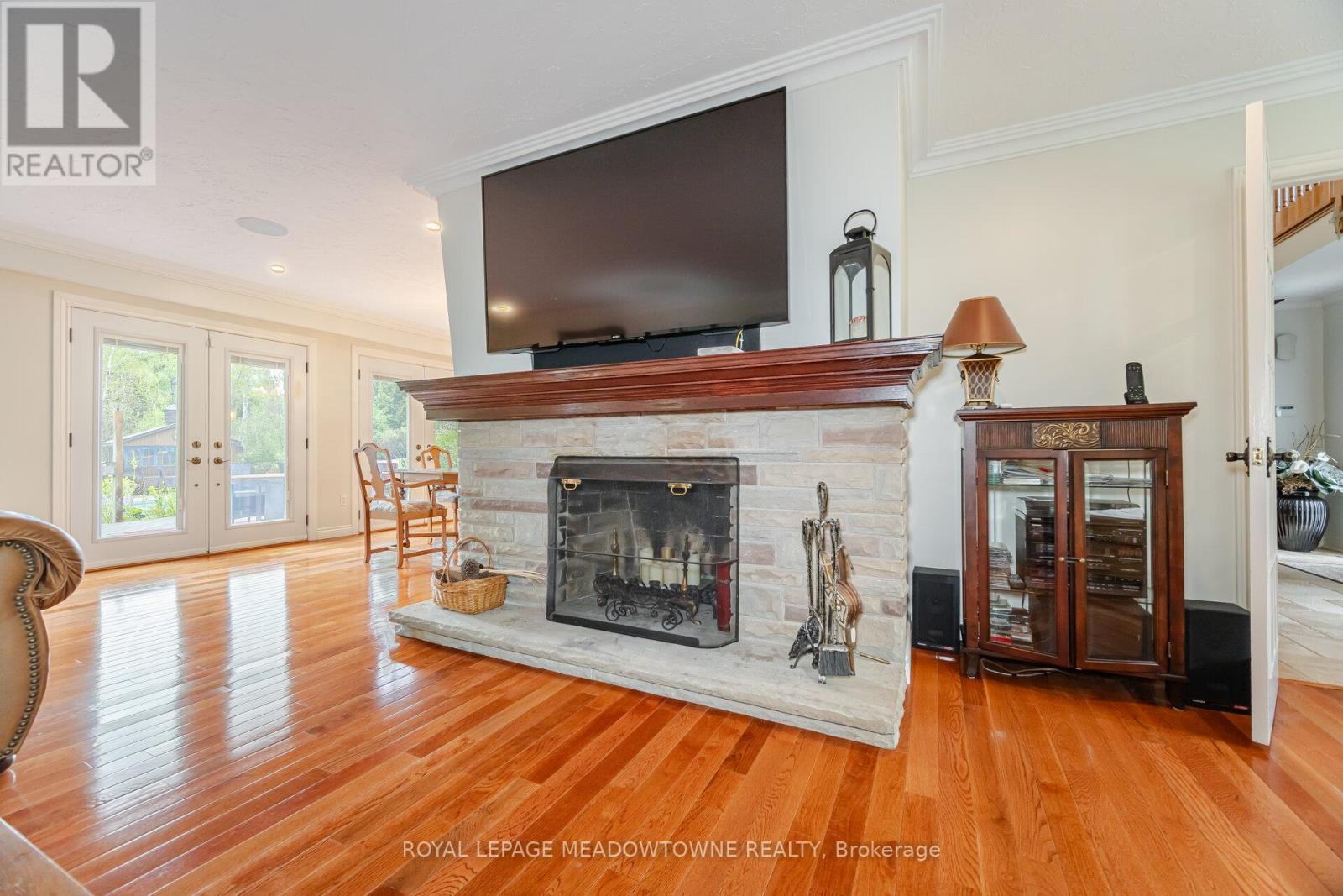 11302 Regional 25 Road, Halton Hills, Ontario  L7J 2M1 - Photo 10 - W12403810