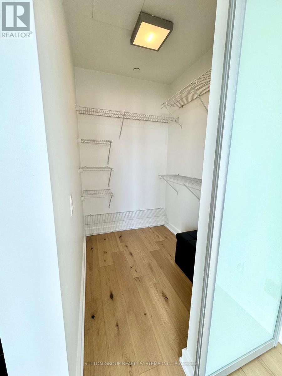 1807 - 88 Park Lawn Road, Toronto (Mimico), Ontario  M8Y 0B5 - Photo 15 - W12403862