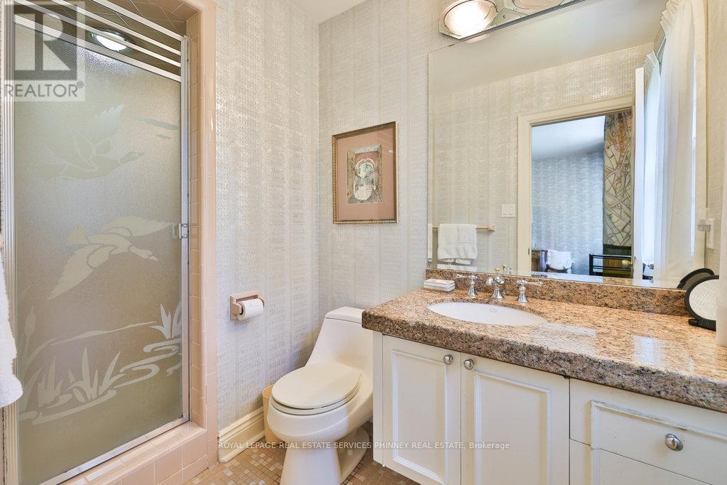 152 Breckondale Court, Burlington, Ontario  L7N 1X7 - Photo 21 - W12403907