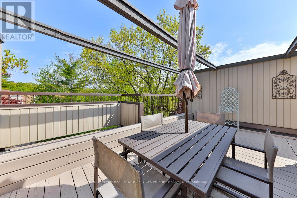 27 - 1250 Marlborough Court, Oakville, Ontario  L6H 2W7 - Photo 17 - W12403928