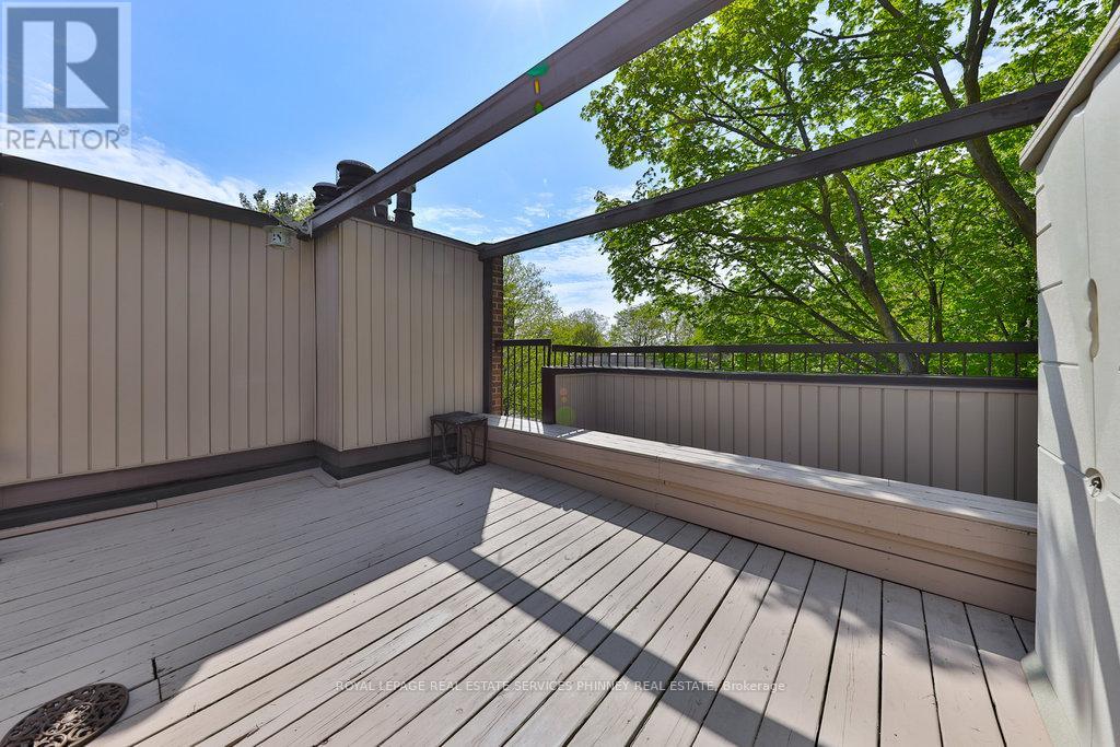 27 - 1250 Marlborough Court, Oakville, Ontario  L6H 2W7 - Photo 18 - W12403928