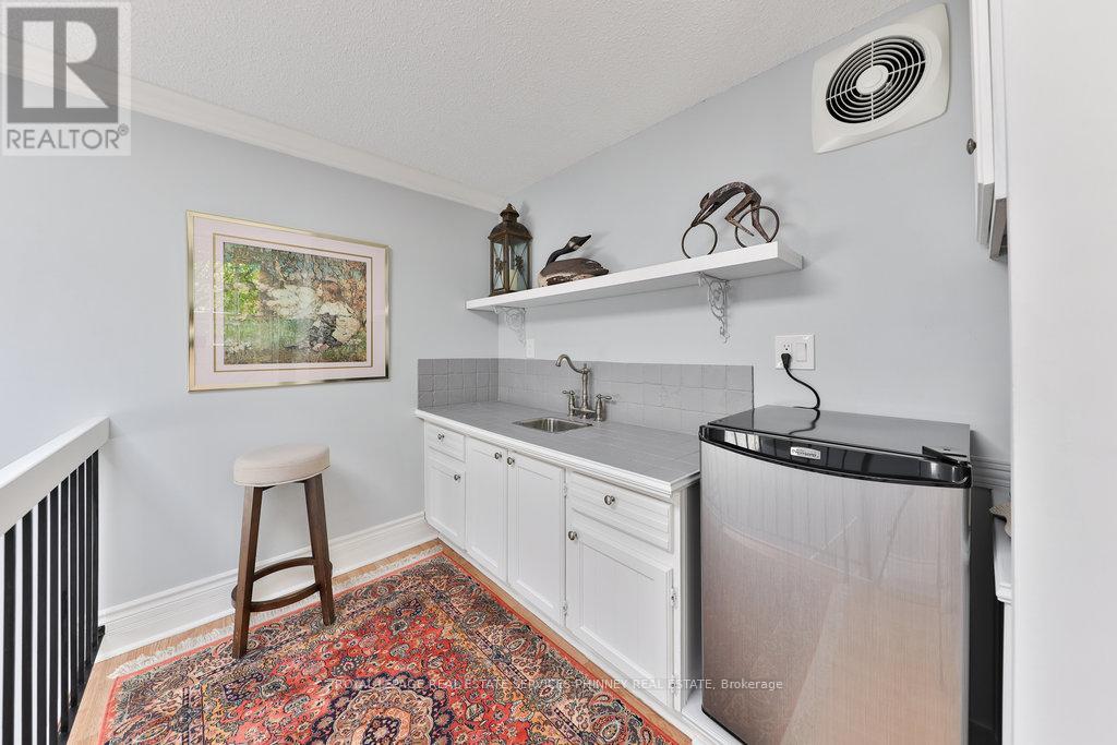 27 - 1250 Marlborough Court, Oakville, Ontario  L6H 2W7 - Photo 22 - W12403928