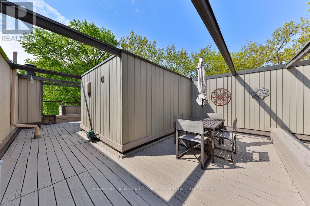 27 - 1250 Marlborough Court, Oakville, Ontario  L6H 2W7 - Photo 29 - W12403928