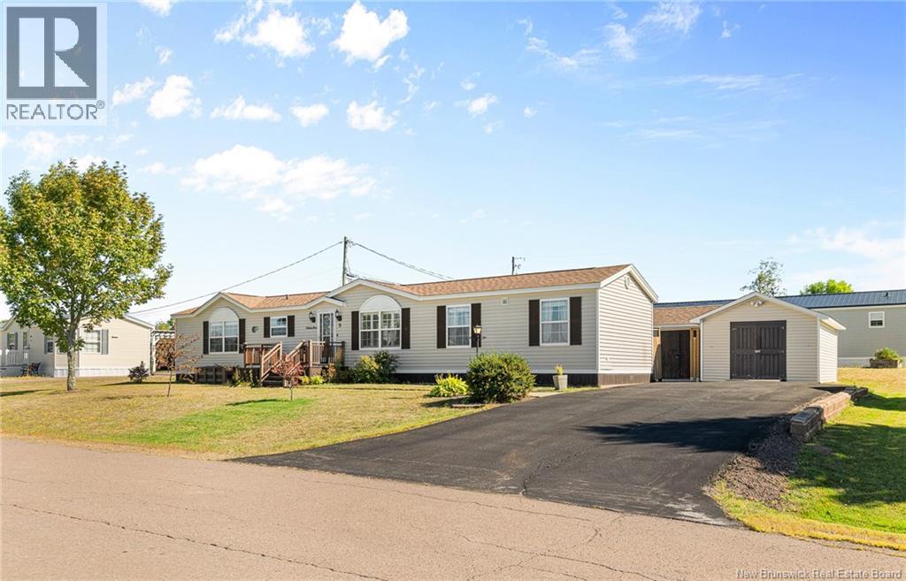9 Gentian, Moncton, New Brunswick  E1H 3K9 - Photo 26 - NB126713