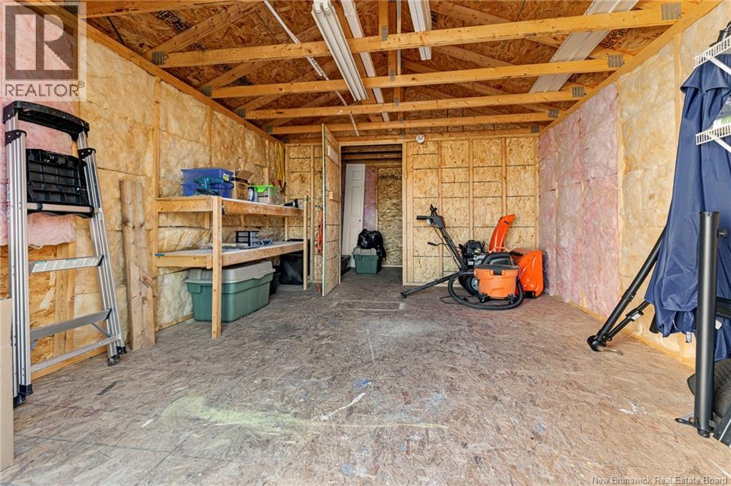 9 Gentian, Moncton, New Brunswick  E1H 3K9 - Photo 29 - NB126713