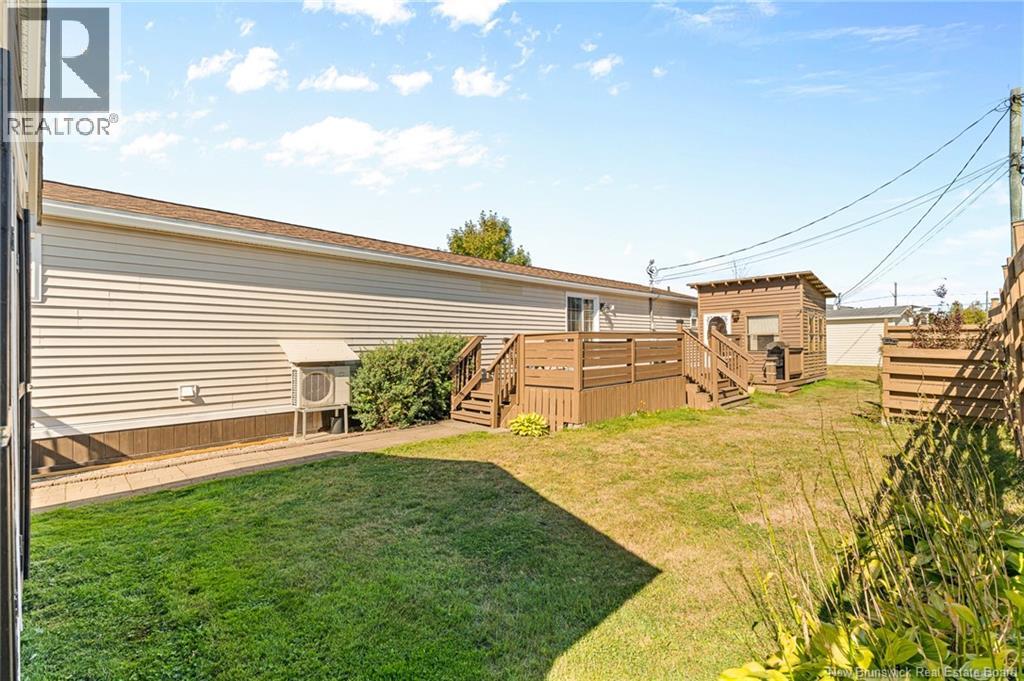 9 Gentian, Moncton, New Brunswick  E1H 3K9 - Photo 31 - NB126713