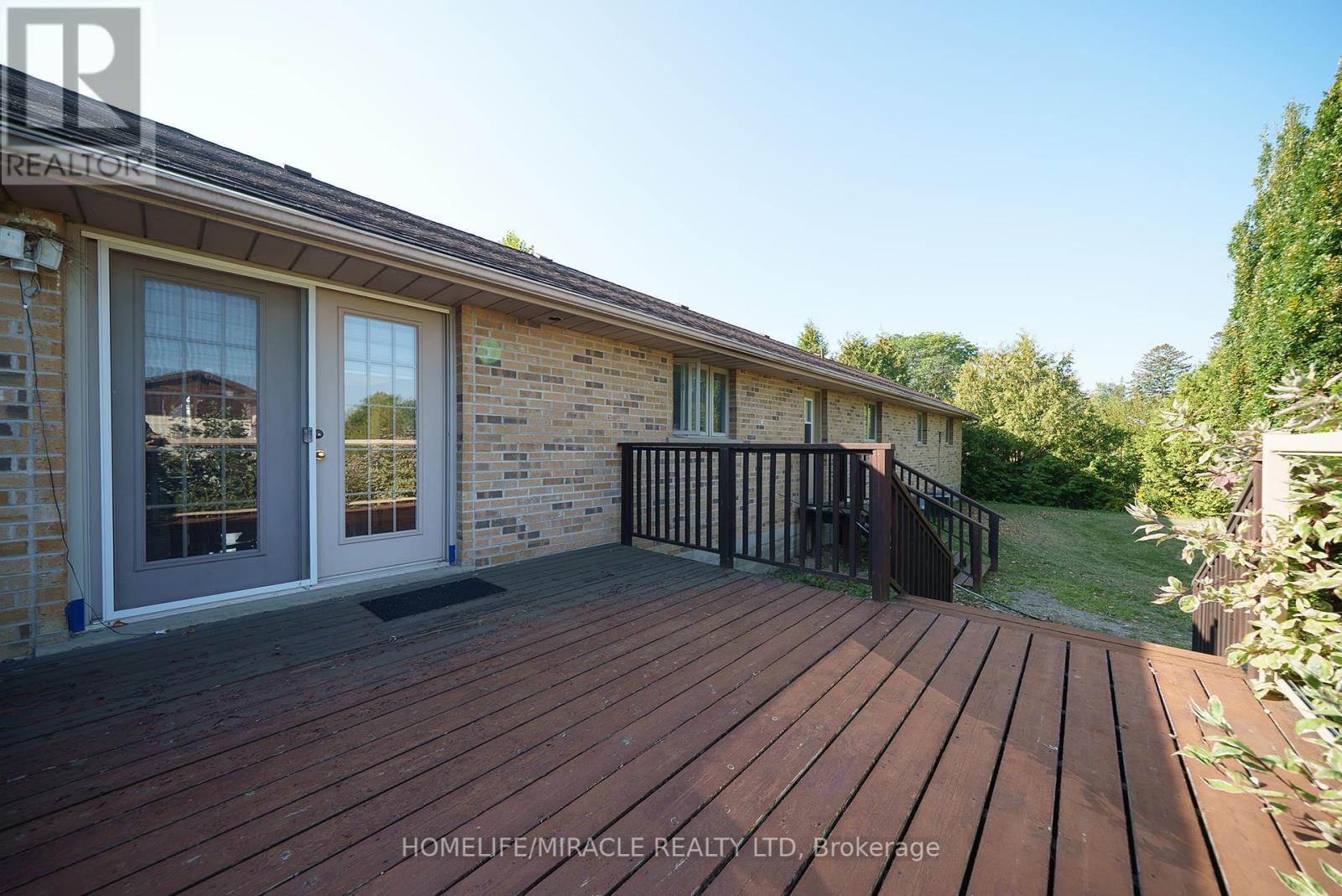 385 Mount Pleasant Road, Brantford, Ontario  N3T 1V3 - Photo 10 - X12403818