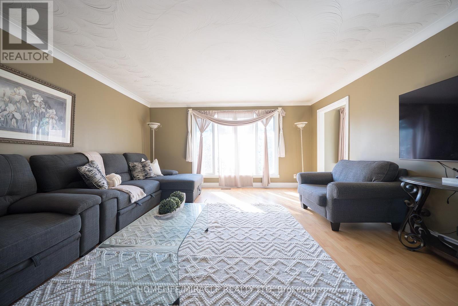 385 Mount Pleasant Road, Brantford, Ontario  N3T 1V3 - Photo 38 - X12403818