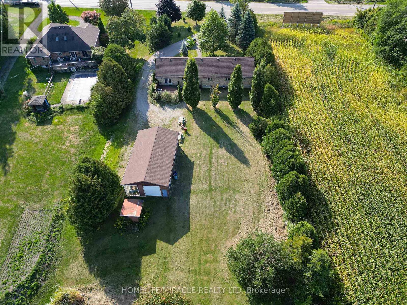 385 Mount Pleasant Road, Brantford, Ontario  N3T 1V3 - Photo 44 - X12403818