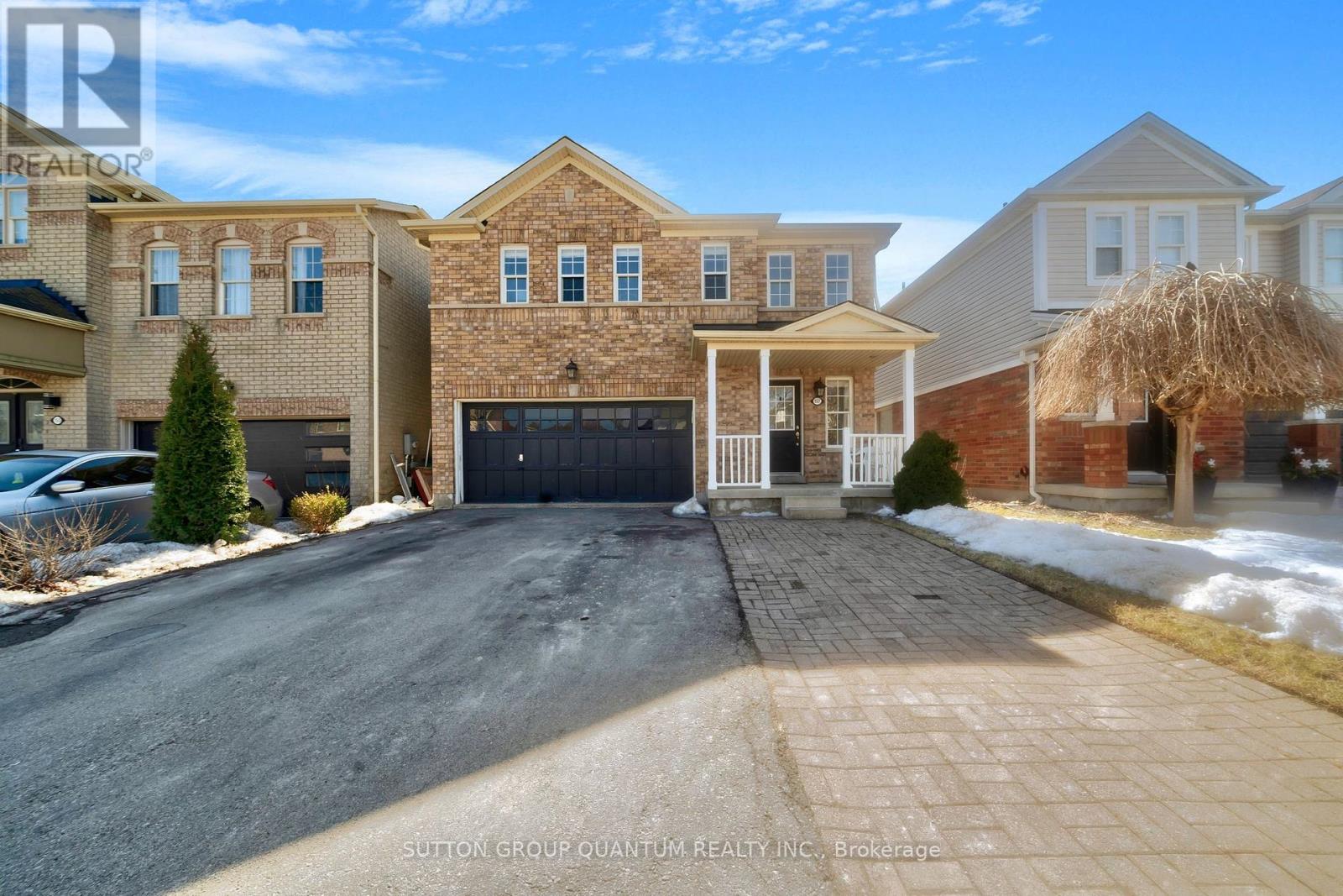 157 Voyager Pass, Hamilton (Binbrook), Ontario  L0R 1C0 - Photo 1 - X12403853