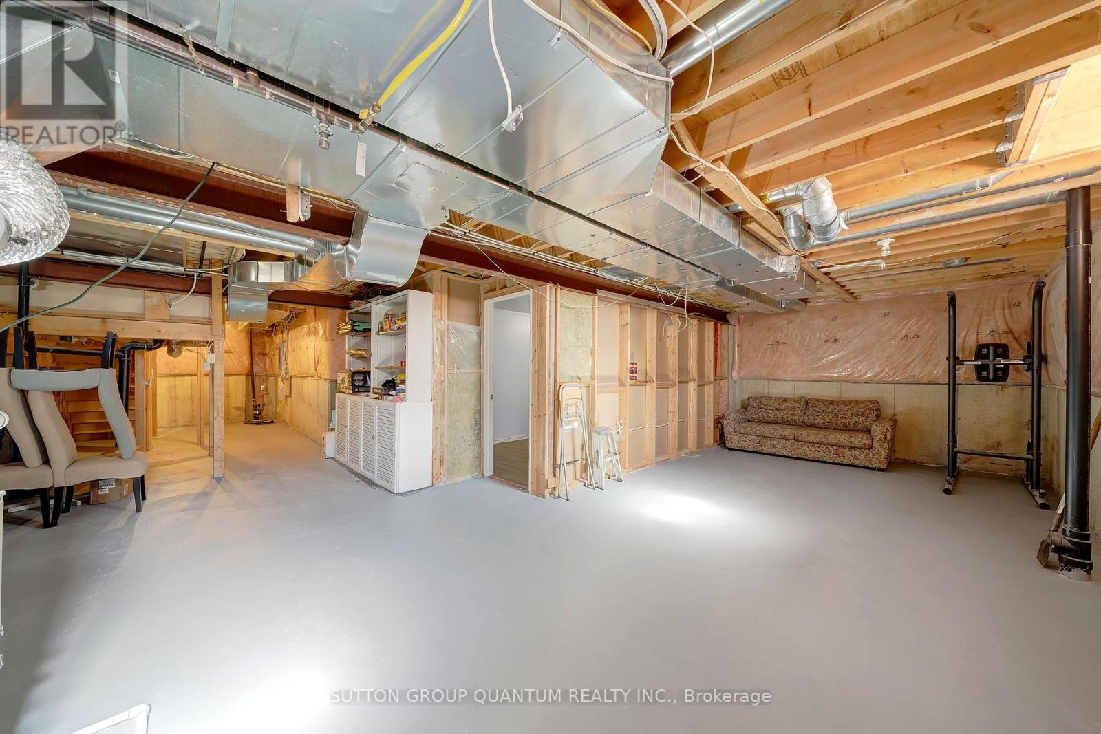 157 Voyager Pass, Hamilton (Binbrook), Ontario  L0R 1C0 - Photo 25 - X12403853