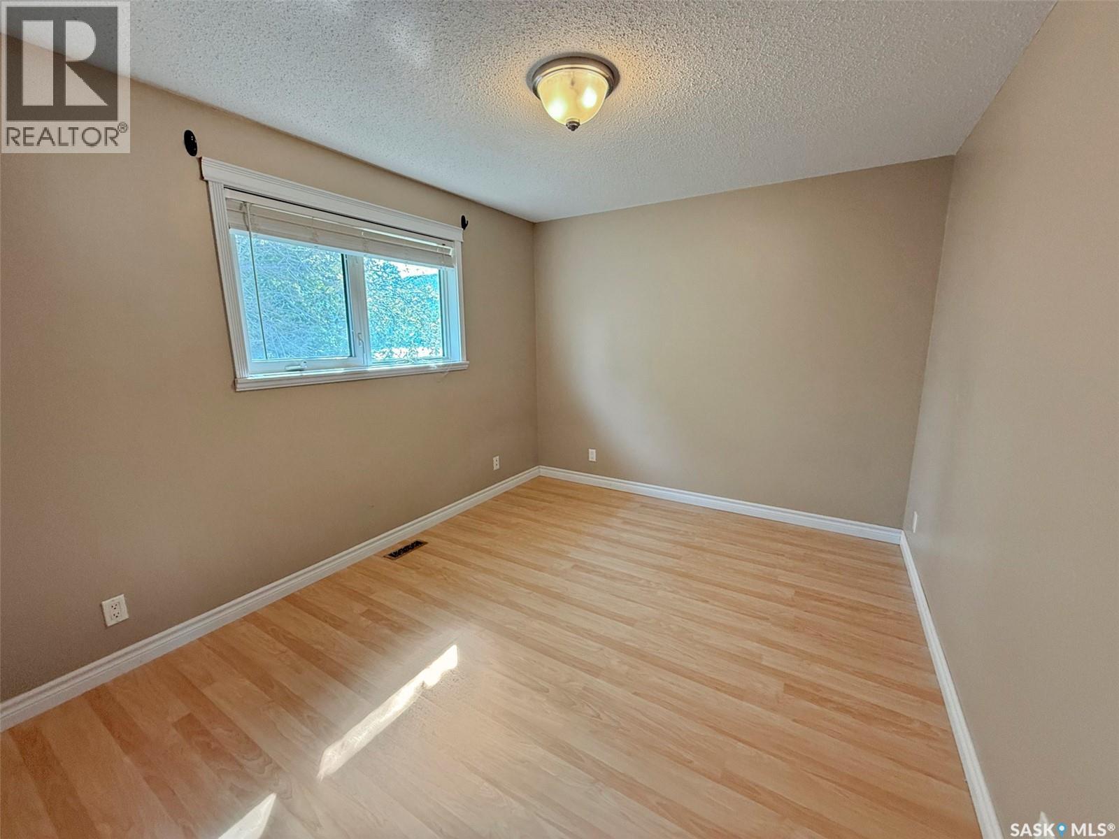 522 Battleford Trail, Swift Current, Saskatchewan  S9H 5C6 - Photo 14 - SK017500