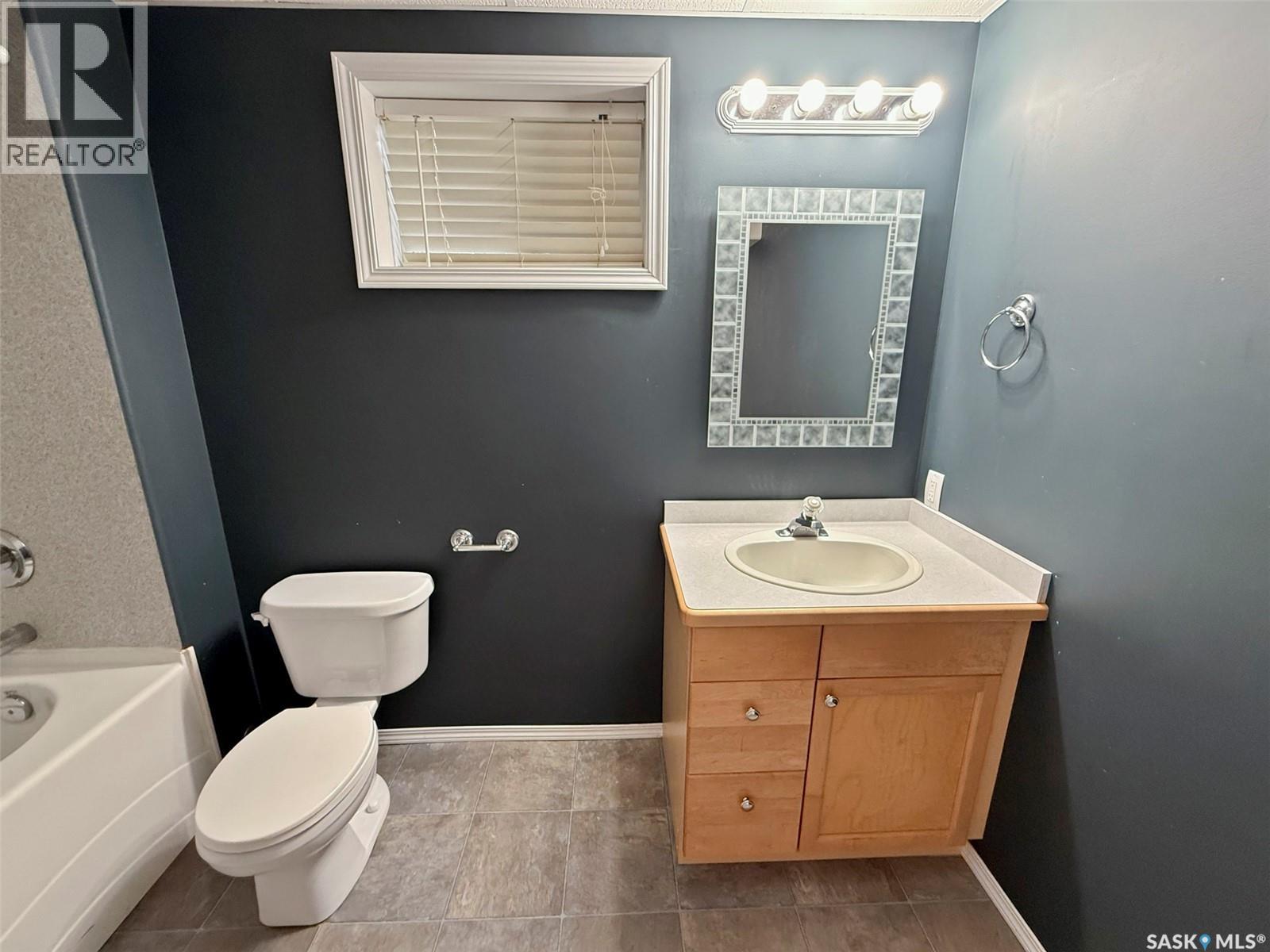 522 Battleford Trail, Swift Current, Saskatchewan  S9H 5C6 - Photo 23 - SK017500