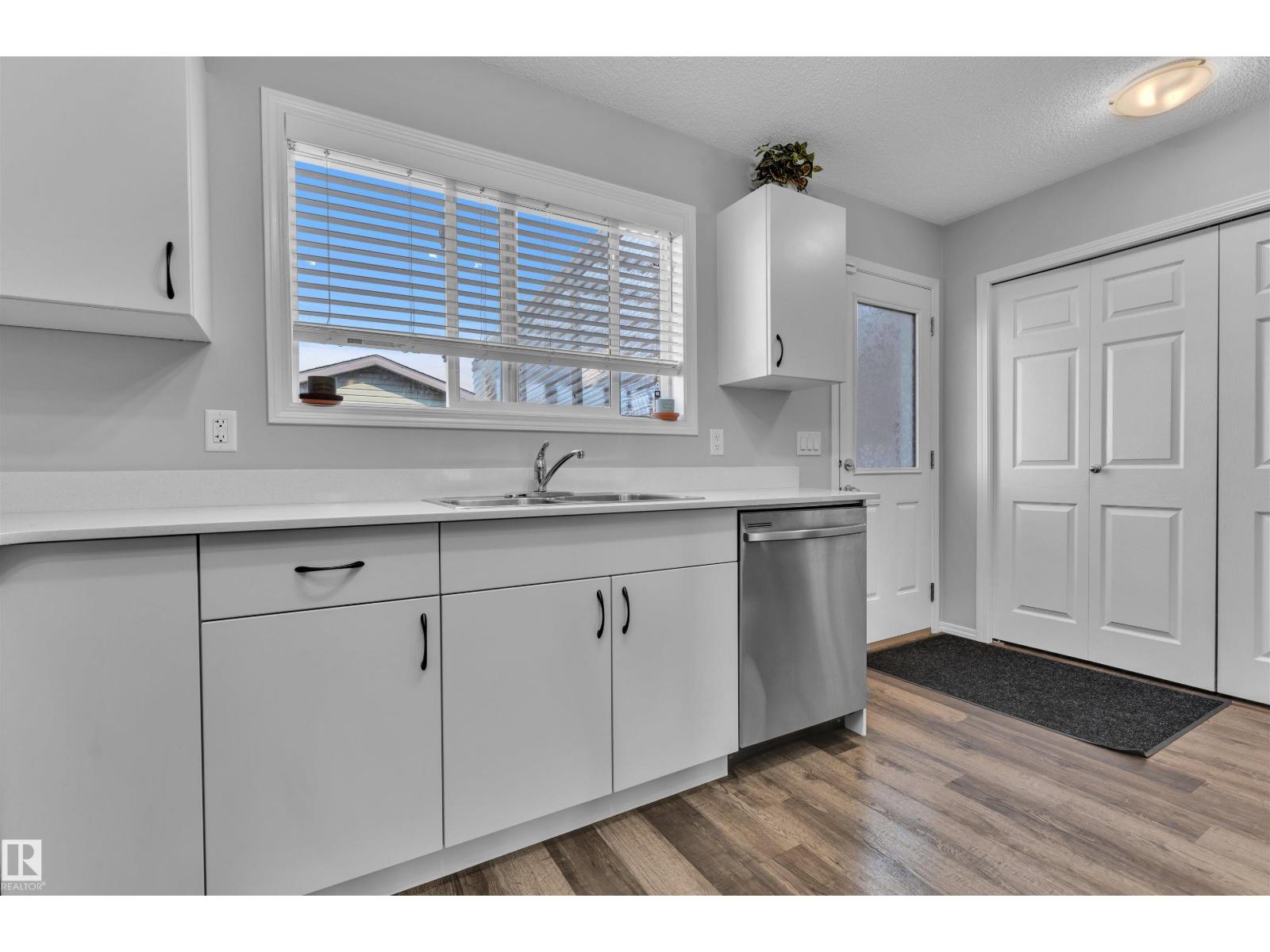 4620 175 Av Nw, Edmonton, Alberta  T5Y 4A1 - Photo 13 - E4457647