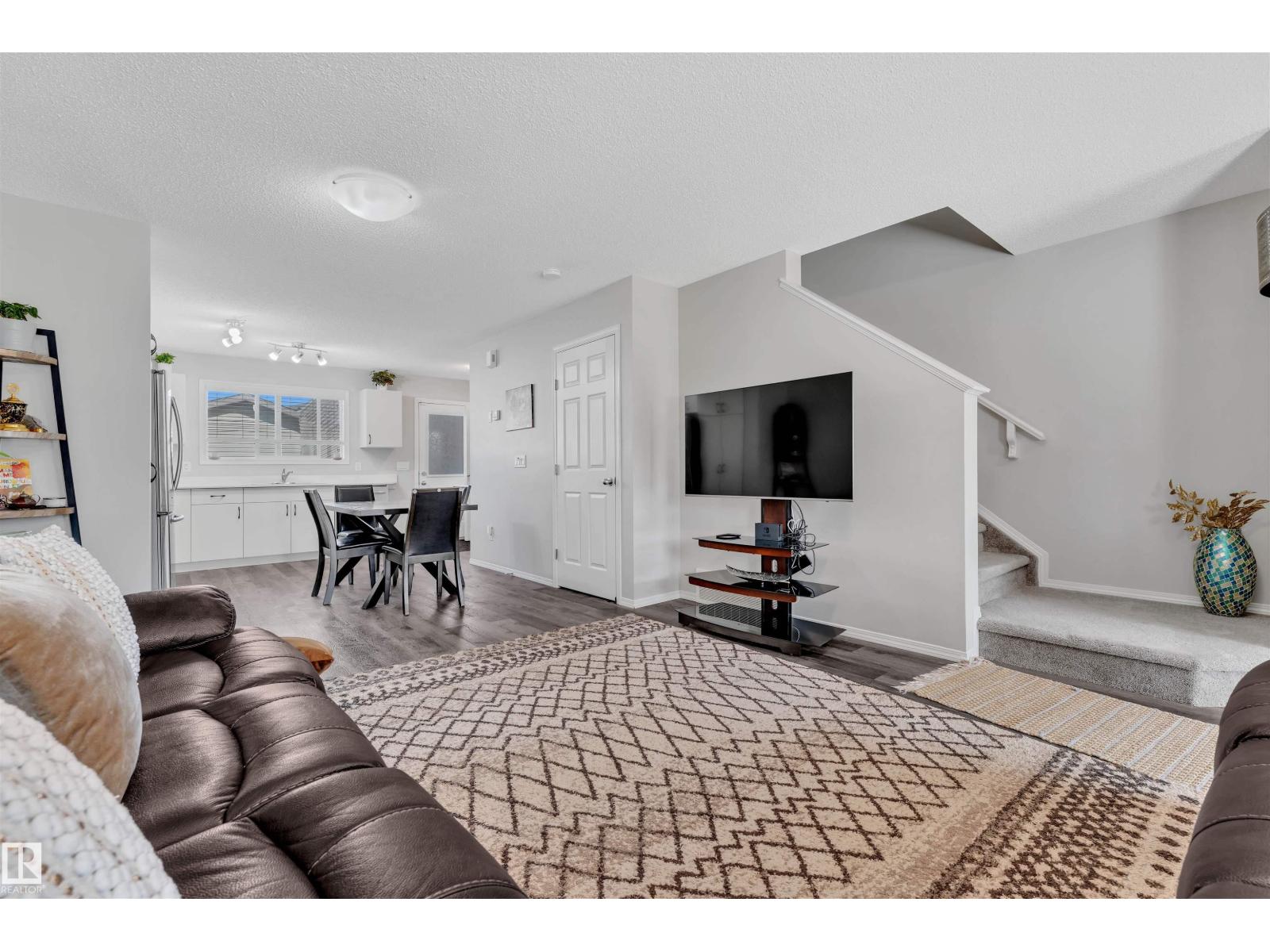 4620 175 Av Nw, Edmonton, Alberta  T5Y 4A1 - Photo 7 - E4457647