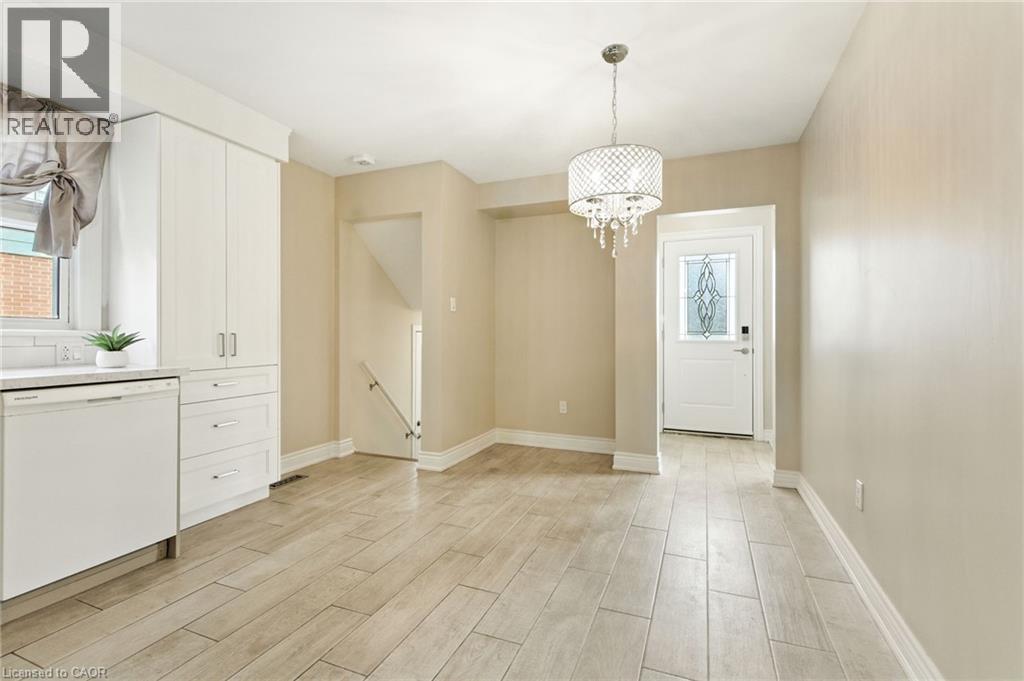 174 Broker Drive, Hamilton, Ontario  L8T 2C1 - Photo 7 - 40769946