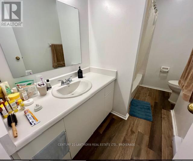 317 - 573 Armstrong Road, Kingston, Ontario  K7M 8J8 - Photo 10 - X12404107