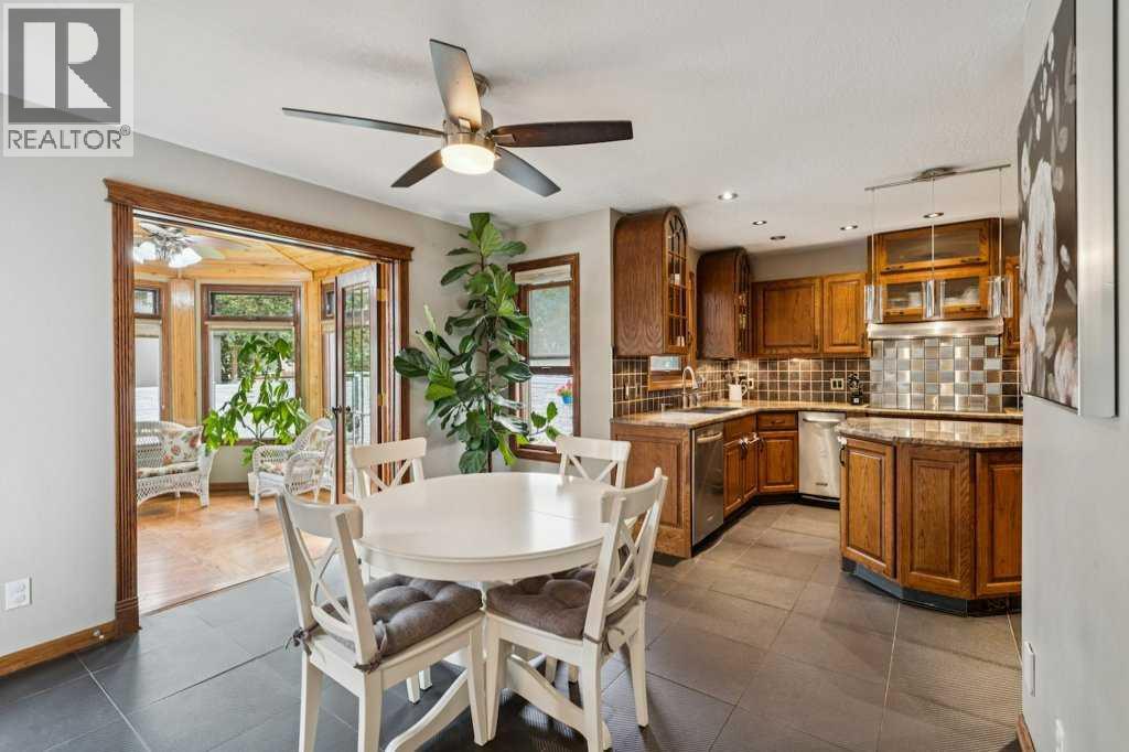 59 Sandringham Close Nw, Calgary, Alberta  T3K 3X1 - Photo 12 - A2254350