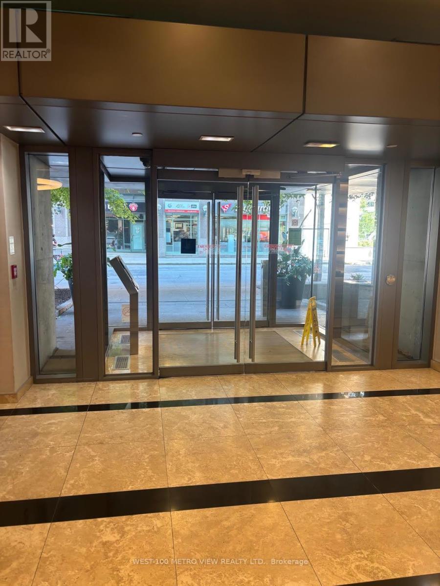 3001 - 37 Grosvenor Street, Toronto, Ontario  M4Y 3G5 - Photo 5 - C12404023